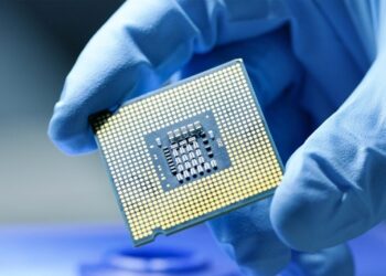 У РФ збанкрутував один з найбільших виробників чіпів