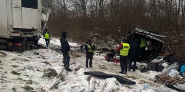 Трагедія на трасі: донька української співачки загинула в автокатастрофі поблизу Львова