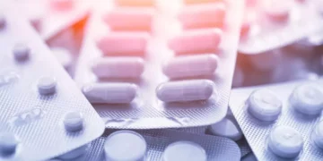 Відомий економіст радить не видумувати велосипед і не запроваджувати нове регулювання ринку ліків в Україні