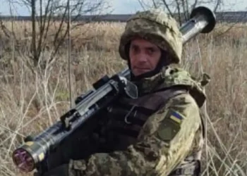 Стріляв вперше у житті. Військовий з першого разу влучив зі “Стінгера” у російську ракету