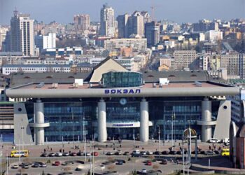 КМДА у центрі скандалу: чиновнику висунули підозру у службовій недбалості на 63 мільйони