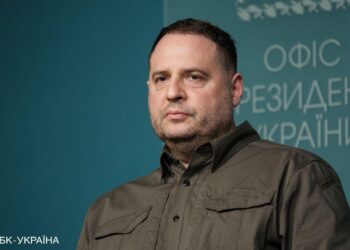 CNN розповіло деталі зустрічі Єрмака та представників команди Трампа