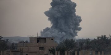 США застосували авіацію для атаки на табори ІДІЛ у Сирії, - CNN