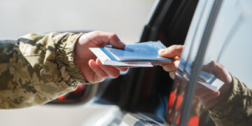 Українці із 2025 року платитимуть за в’їзд до Європи – що змінюється у правилах перетину кордону