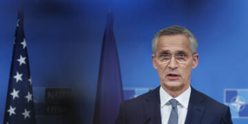 Колишній генсек НАТО запропонував компроміс для припинення війни в Україні