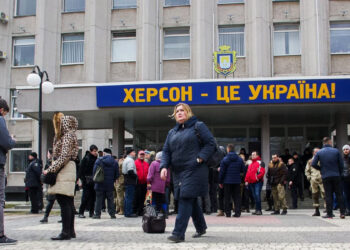 У Херсоні подружжя організувало незаконне голосування на користь Росії