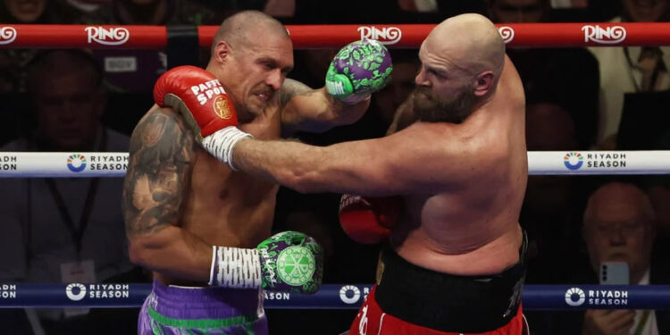 Усика відсторонили від боксу