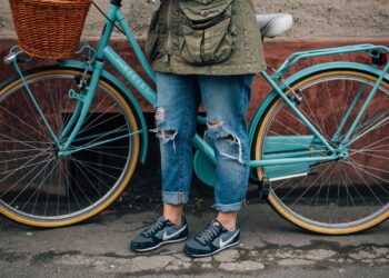 travel1 Riots Report Shows London Needs To Maintain Police Numbers, Says Mayor