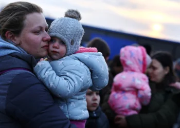 60% Українців будуть терпіти війну стільки, скільки скаже влада - опитування КМІС 1 60% Українців будуть терпіти війну стільки, скільки скаже влада – опитування КМІС