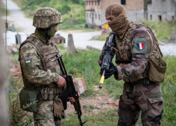 Десятки українських військових дезертирували під час навчання у Франції