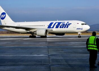 Четвертий з початку року: у РФ під час польоту зламався літак