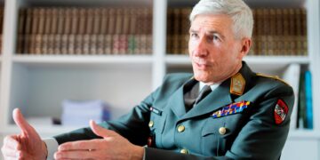 Роберт Бріґер