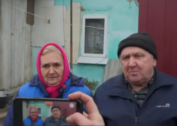 ЗСУ допомагають мешканцям Курщини: «Тушоночки нема там?» – як дідусь вимагав у військових продукти