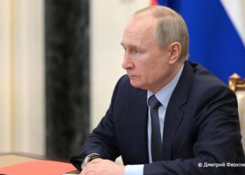 Путін готує молодь до багаторічної війни 4 Володимир Путін