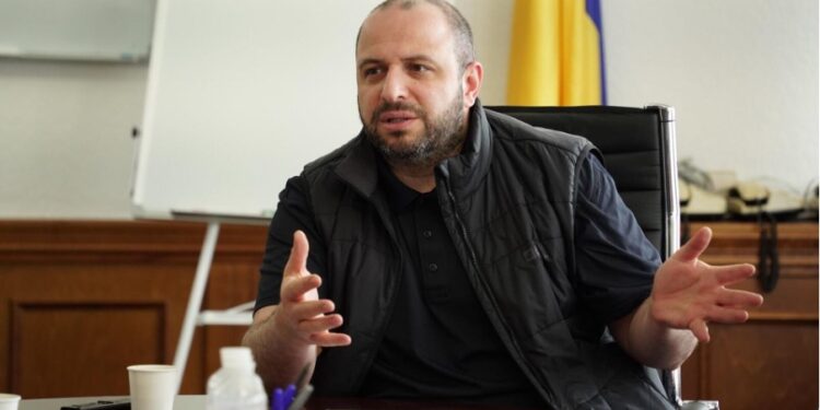 Рустем Умєров