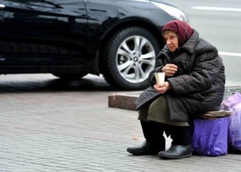 Нові риси української бідності