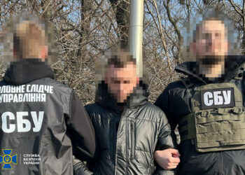 СБУ затримала топменеджерів одеської компанії, яка поставляла в росію обладнання для електромереж військових баз рф
