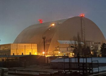 Чорнобильська АЕС під ударом