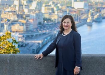 Катаріна Матернова