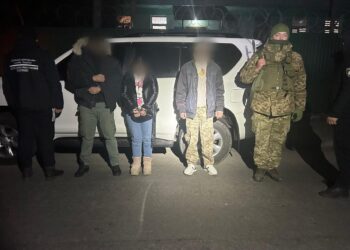 На Закарпатті ділки відправили на смерть чергового ухилянта (Відео) 2 Ухилянт, який намагався втекти від армії, ледь не попрощався з життям у Тис