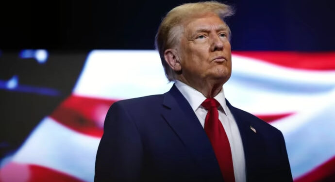 Трамп про переговори з України та Росії