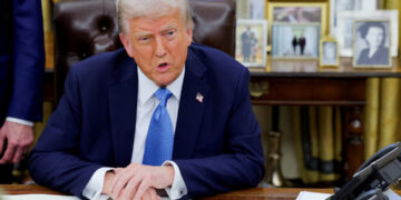 Китай відповів на мита США