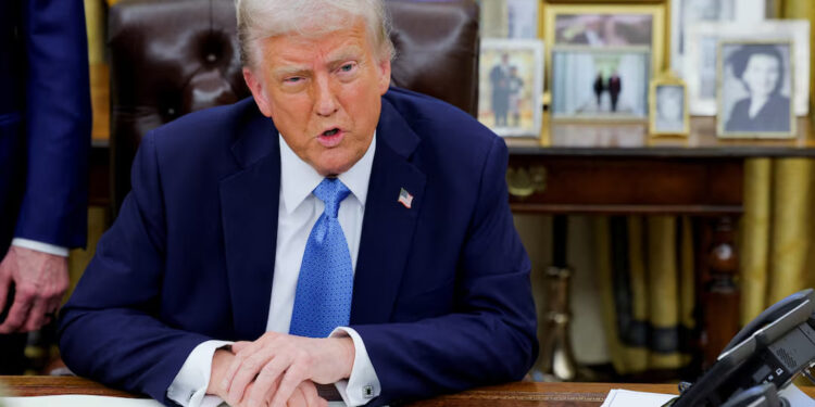 Торгова війна Китаю та США набирає обертів: під ударом нафта, газ і технології 1 Китай відповів на мита США