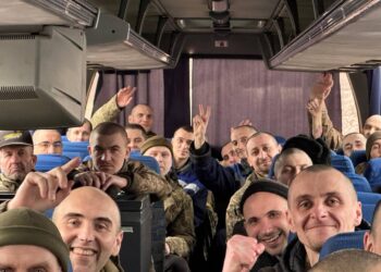 Черговий обмін: 150 українських воїнів звільнено з полону: серед них ті, хто пробув там понад два роки (Фото) 1 Обмін полоненими