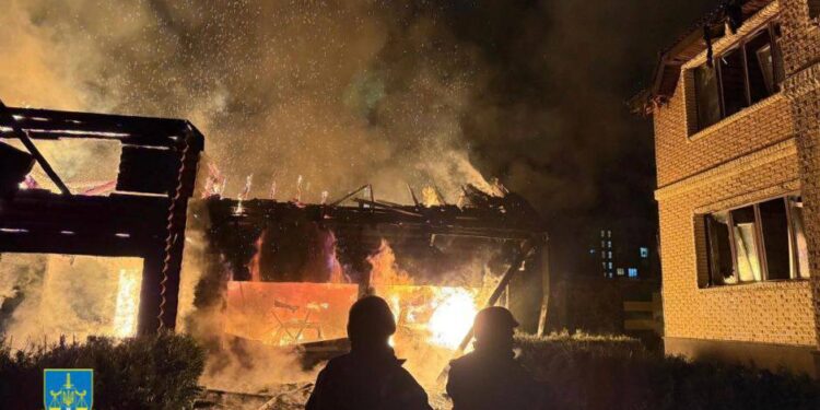 Шахед влучив у будинок: подружня пара загинула під час атаки на Київщині