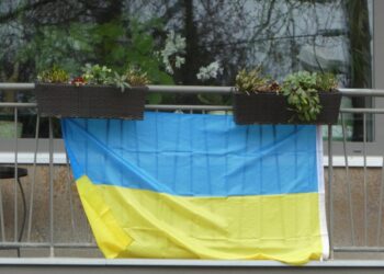 Німеччина готується до нової хвилі українських біженців 4 прапор України