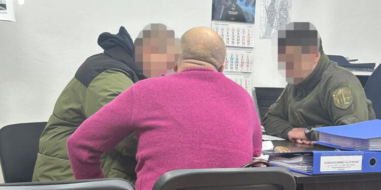 Мільйон на ремонт: Комвзводу на Тернопільщині підозрюють у розкраданні бойових виплат 1 ДБР