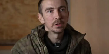 Російський штурмовик здався у полон дрону Нацгвардії після знищення свого командира