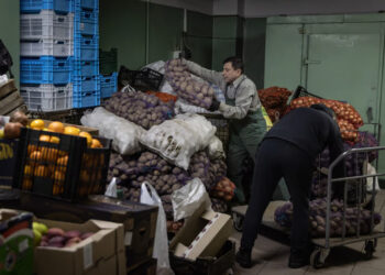 ЄС рекомендує громадянам мати 72-годинний запас їжі та води