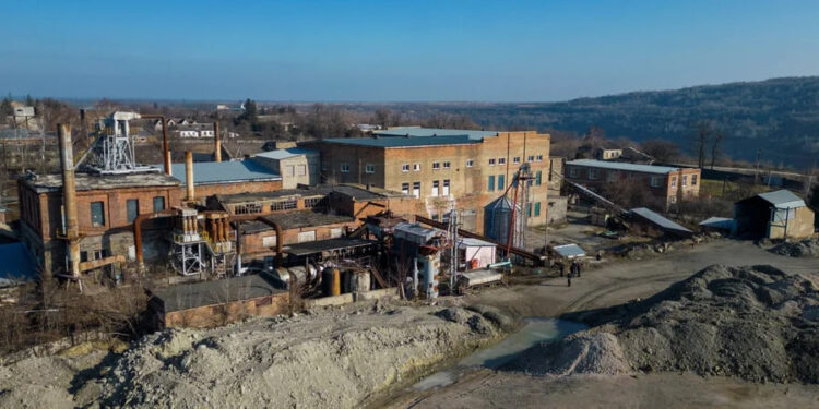 Новий проєкт угоди про копалини від США: Україна може втратити контроль над власними ресурсами 1 корисні копалини