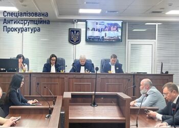 Чиновники Укрзалізниці "нагріли" державу на 100 мільйонів