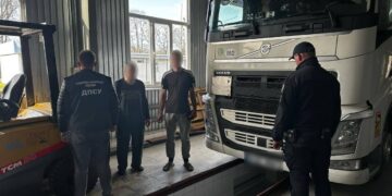 Сховався в олії від мобілізації