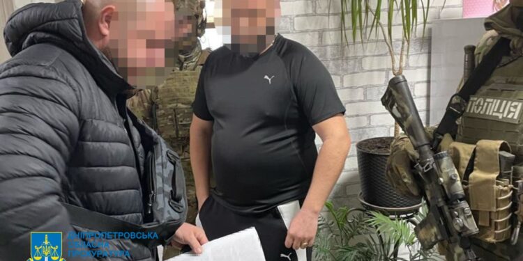 Затримано директора КП та 9 учасників корупційної схеми в Кривому Розі