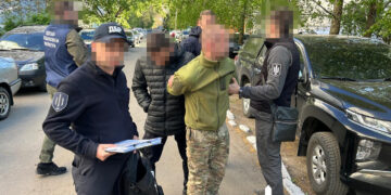 Пів мільйона збитків державі: командир з Одещини змушував бійців ремонтувати його квартиру замість служби