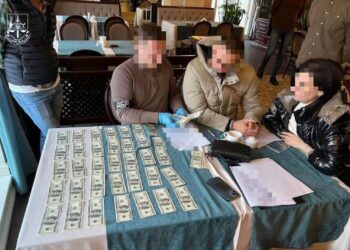 12 мільйонів гривень необґрунтованих активів: прокурори викрили ексмитника на масштабній корупції