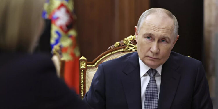 Путіна не судитимуть за воєнні злочини, поки він президент 1 Путін