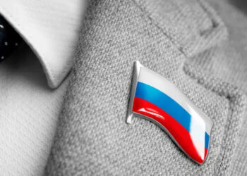 Російський депутат увесь час повномасштабного вторгнення працює з України