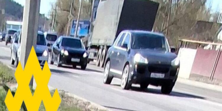 Крим: окупанти хаотично перекидають техніку, виглядає як паніка