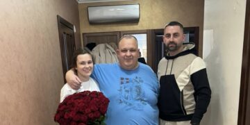 “Охоронці Надії України” – як благодійний фонд із Рівного потрапив у центр скандалу щодо переправлення ухилянтів за кордон