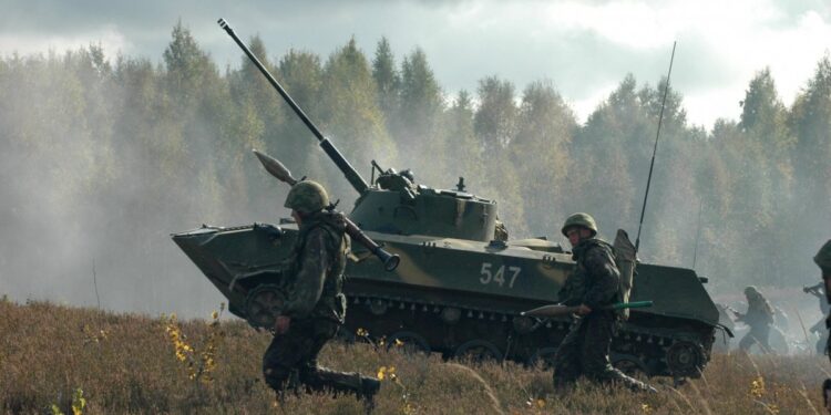 Росія наступає на трьох напрямках, є загроза для низки великих міст 1 Росія суне в наступ