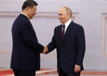 Росія і Китай об'єднуються проти США 6 Сі Цзіньпінь, Путін