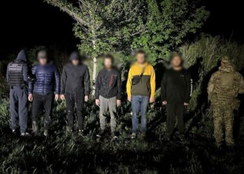 На Одещині затримали групу чоловіків, що тікали від мобілізації за допомогою Telegram