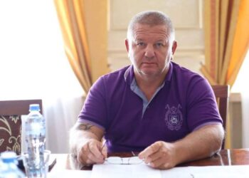 Депутат "За Майбутнє" наживався на ухилянтах