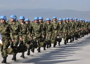 миротворці