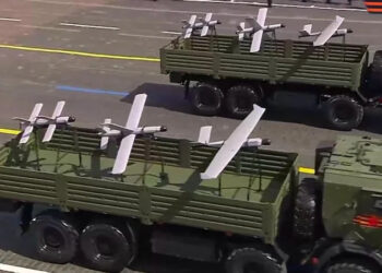 На параді в Москві показали дрони, якими Путін атакує Україну 5 Москва хизується дронами, якими атакує Україну