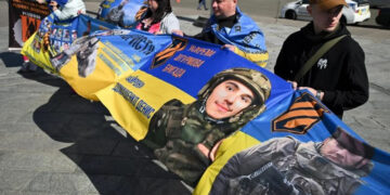 Як новий закон залишив дружин героїв на призволяще
